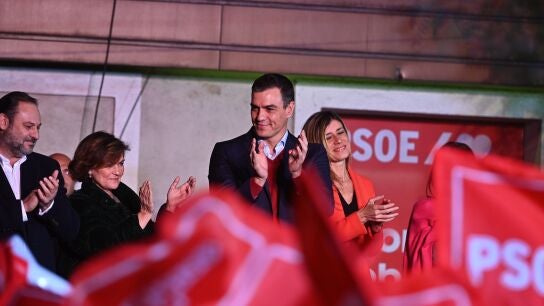 El líder del PSOE, Pedro Sánchez, celebrando los resultados del 10N