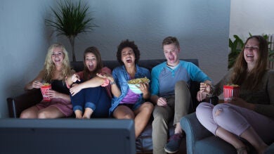 Horóscopo: ¿qué serie te pega más según tu signo?