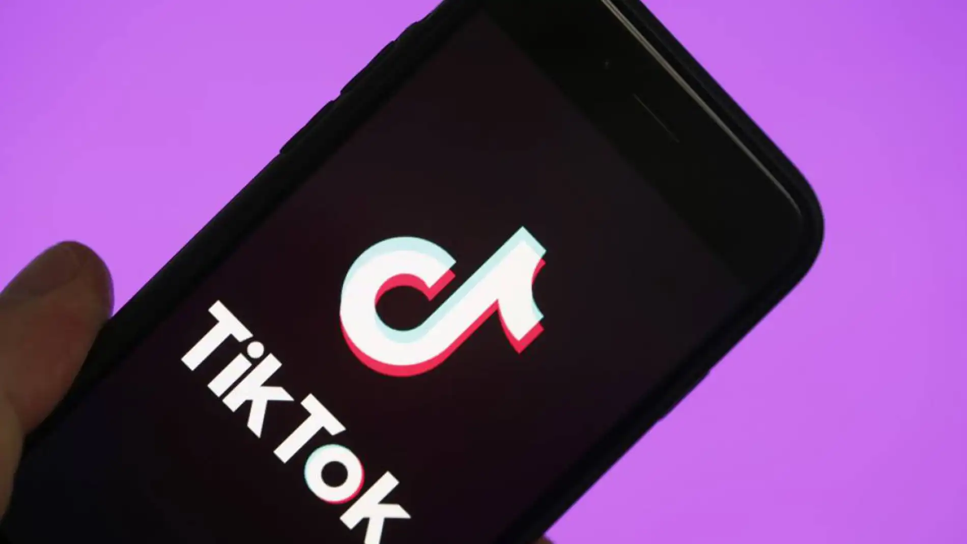 Una joven deja su trabajo, lo sube a TikTok y se hace viral