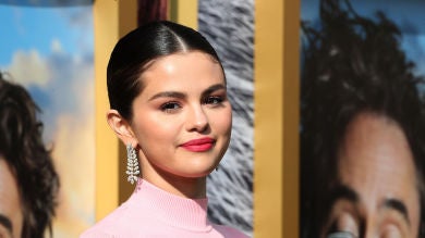 Una serie se burla del trasplante de riñón de Selena Gomez y la cadena de televisión tiene que pedir perdón 