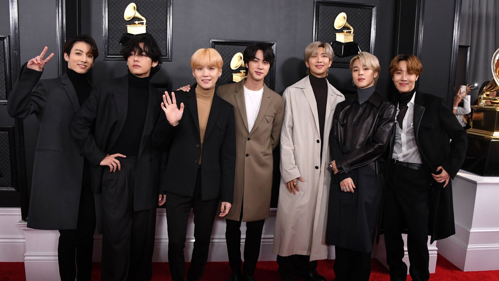 El doloroso accidente que no viste durante la actuación de BTS en el programa de James Corden 