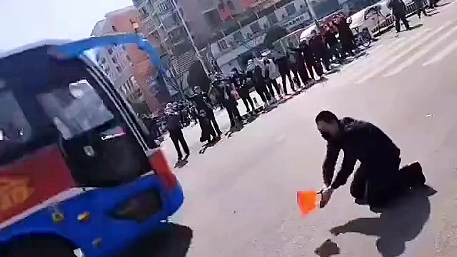 Agradece a los médicos en China