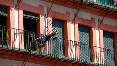 Tipos de Dj Turras y la fauna de los balcones durante el confinamiento 