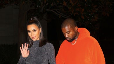 Kanye West 'resucita' al padre de Kim Kardashian como regalo de cumpleaños 