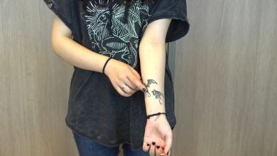 ¿Qué necesitas para hacerte un tatuaje si eres menor de edad?