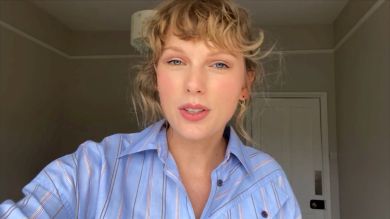 ¿Es un consolador? Taylor Swift siembra la duda con una foto viral