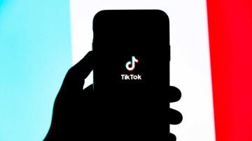 TikTok en la cuerda floja.