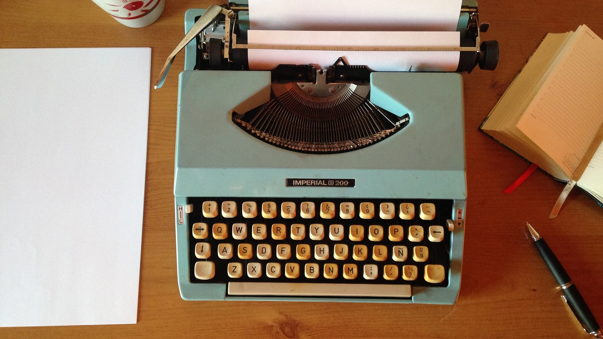 Máquina de escribir Máquina de escribir