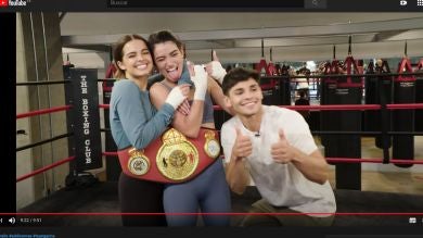 Dixie D'Amelio y Addison Rae acaban a puñetazos en YouTube