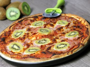 Pizza con kiwi
