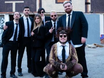 De izquierda a derecha: Knekro, Werlyb, Cristinini, Ander, Barbe, Reven e Ibai