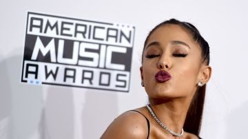 Ariana Grande en una entrega de premios