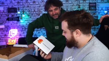 El regalo de Évole a Ibai Llanos tras su entrevista en 'Lo de Évole'