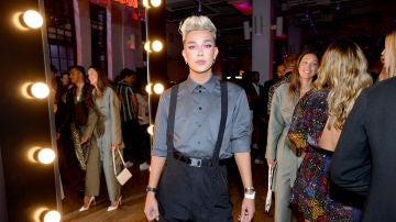 El youtuber James Charles, durante un evento