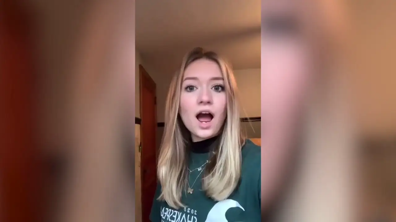 El imposible vídeo de una adolescente que consigue hablar con retardo