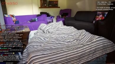 Streamers que duermen: así hacen miles de euros desde la cama