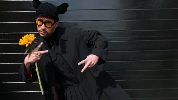 Bad Bunny en una imagen promocional