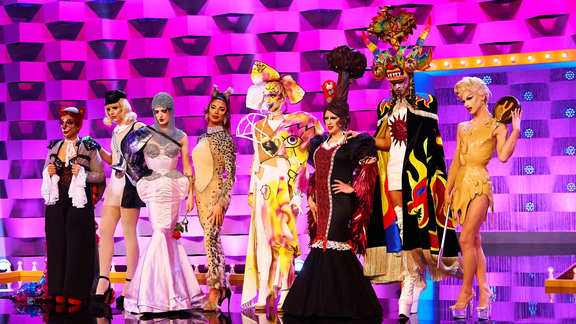 Las reinas de 'Drag Race España' han hecho honor a sus orígenes sobre la pasarela.