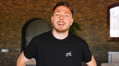 Reven y su pareja, positivos en COVID y atrapados en México