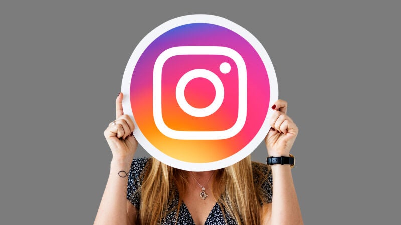 Una madre borra el TikTok e Instagram de su hija influencer con millones de seguidores