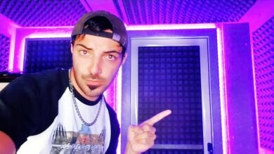 Nexxuz presenta a su hermana: ¿posible nueva streamer?