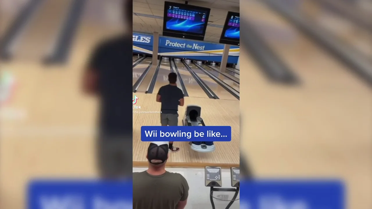 Recrean una partida de bolos del &lsquo;Wii Sports&rsquo; y se hacen virales