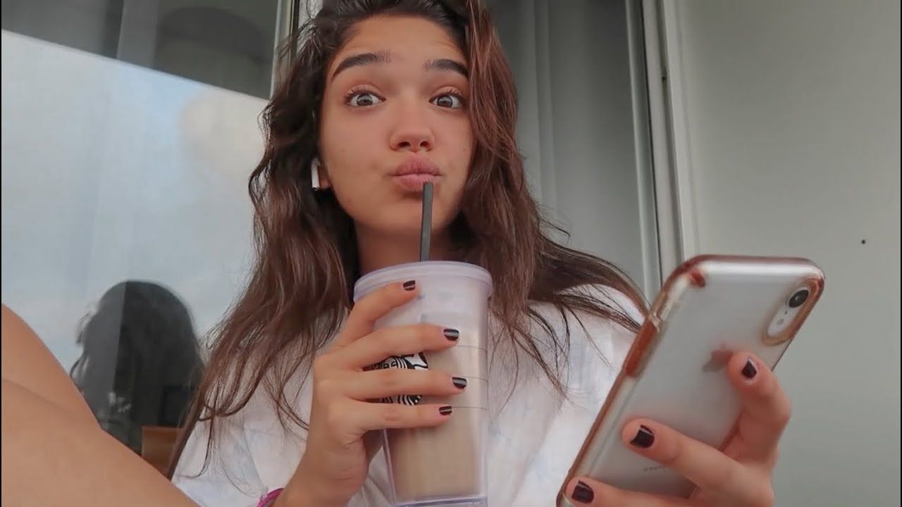 By Hermoss Una Influencer Diferente Que Lo Peta En Tiktok