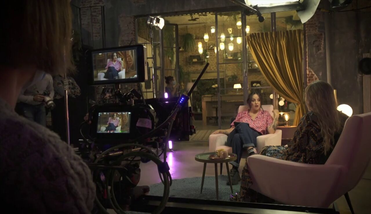 Risas, lágrimas y mucha dedicación en el rodaje de la 5ª temporada de 'Las Uñas'