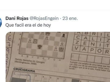 Se pasa un crucigrama de la forma m&aacute;s sorprendente y arrasa en Twitter