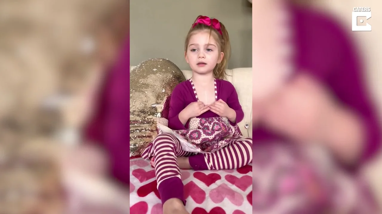Un padre se tat&uacute;a la misma cicatriz de la cirug&iacute;a a coraz&oacute;n abierto de su hija 
