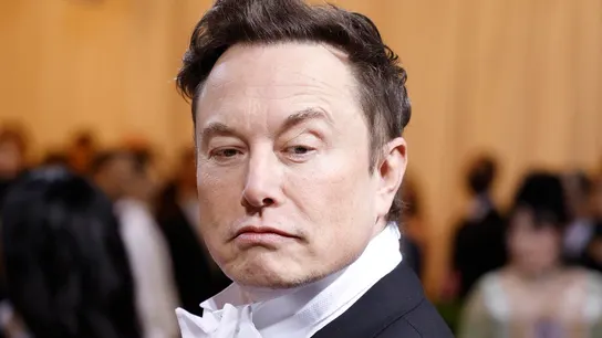 Elon Musk en la Met Gala Elon Musk en la Met Gala