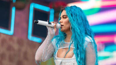 Karol G se despide del pelo azul: 