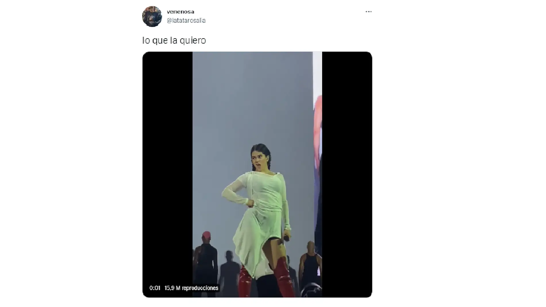 Los mejores memes del vídeo de Rosalía mascando chicle que está compartiendo todo el mundo