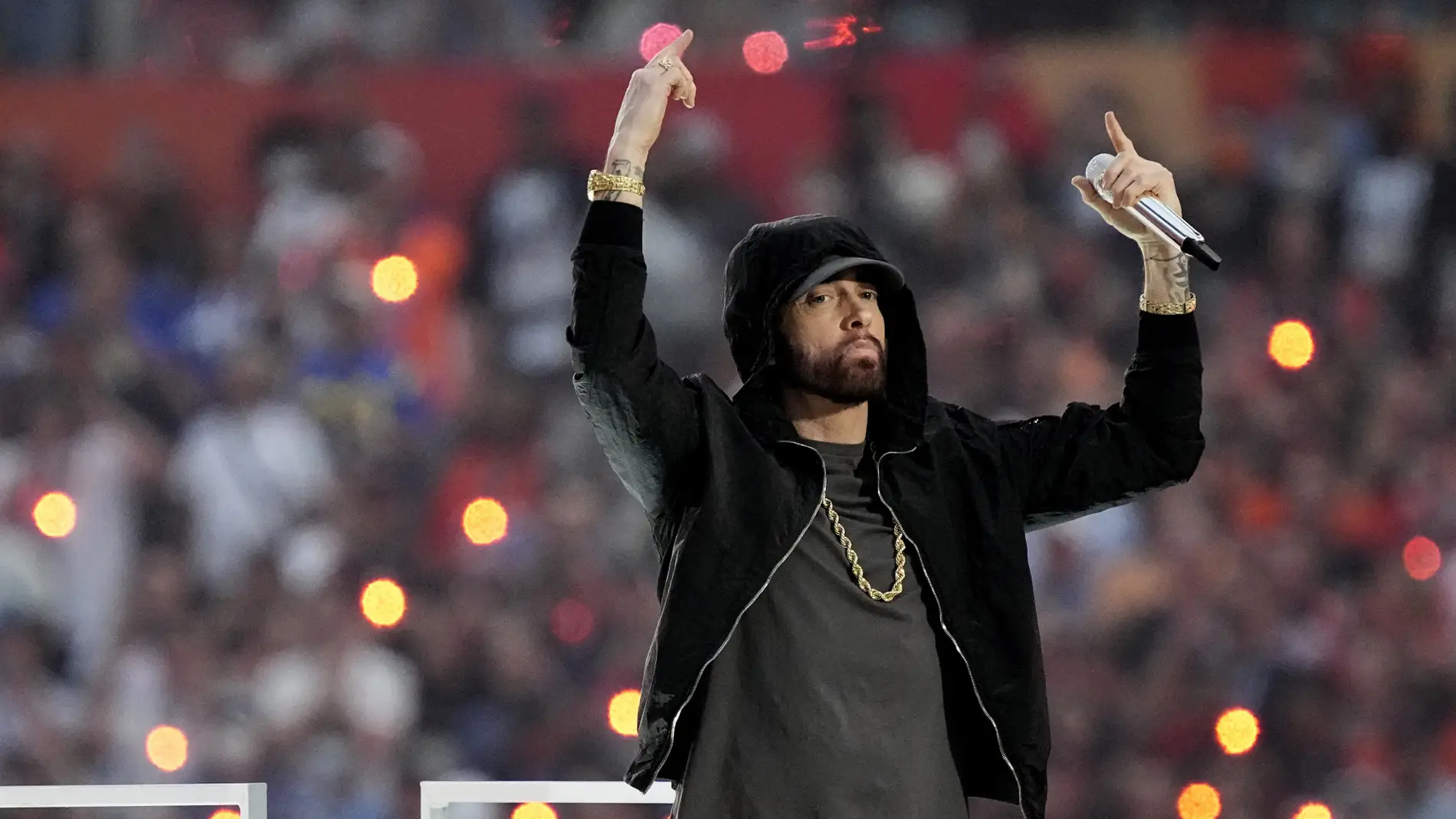 Eminem saludando a los creadores de Mi Bebito Fiu Fiu