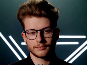Axozer, en su Face Reveal