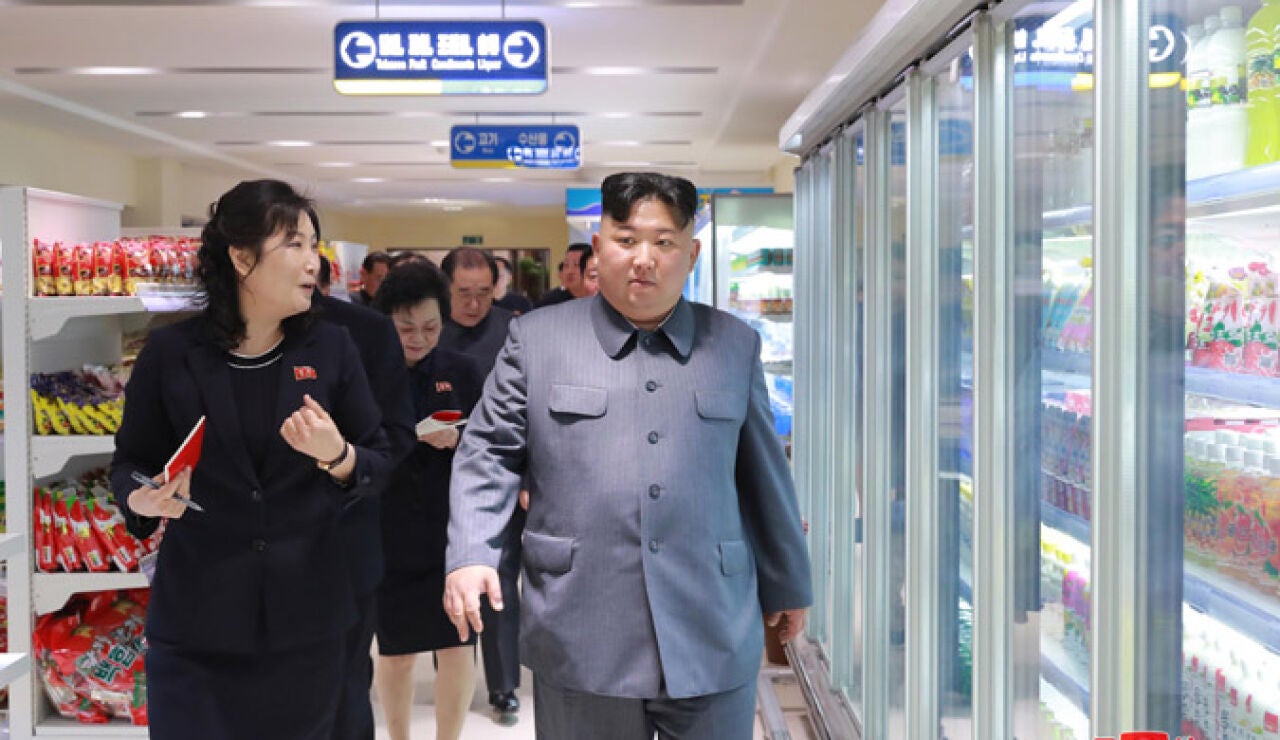 Kim Jong-Un en un supermercado