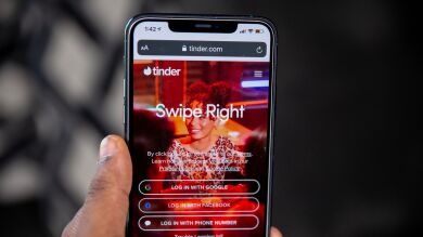 Tinder se está quedando anticuada y ya no engancha a generaciones más jóvenes