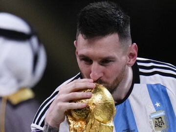 Esta no es la foto de récord de Messi, pero también mola