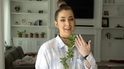 Jenna Marbles en uno de sus vídeos. Jenna Marbles en uno de sus vídeos.