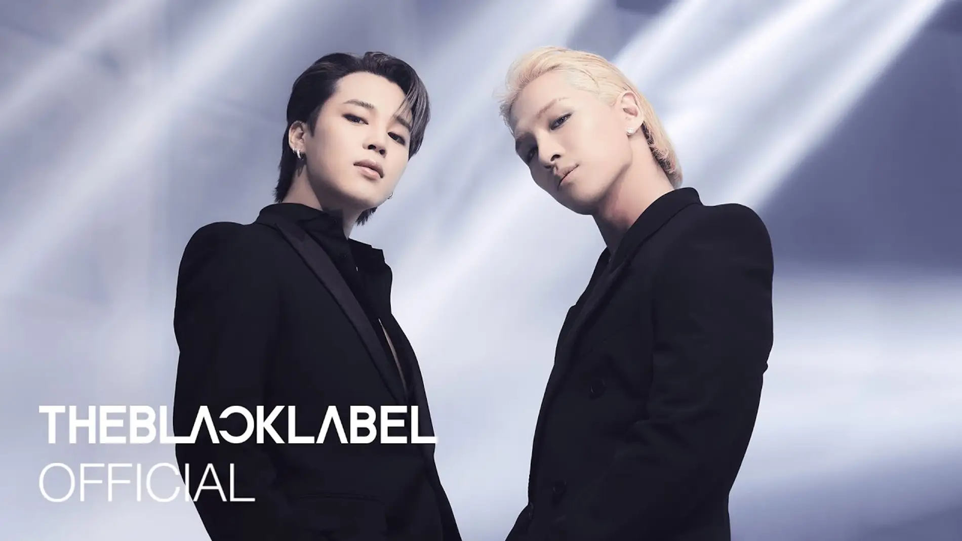 Jimin y Taeyang en 'Vibe'.