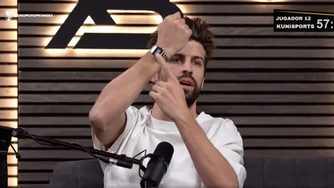 Gerard Piqué anunciando el acuerdo con Casio Gerard Piqué anunciando el acuerdo con Casio