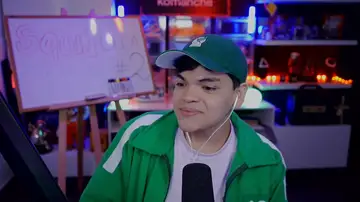 Komanche en uno de sus streams. Komanche en uno de sus streams.