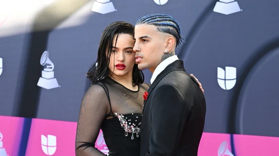 Rauw Alejandro y Rosalía. Rauw Alejandro y Rosalía.
