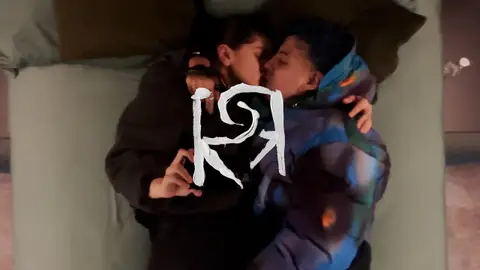 Rosalía y Rauw Alejandro en el trailer de 'BESO'. Rosalía y Rauw Alejandro en el trailer de 'BESO'.
