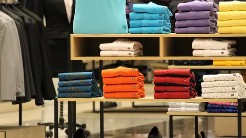 Tienda de ropa. Tienda de ropa.
