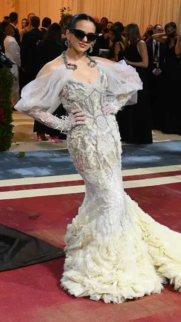 Rosalía en la MET Gala 2022. Rosalía en la MET Gala 2022.