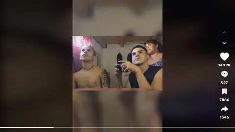 Tiktok de @elomydefiorito Tiktok de @elomydefiorito