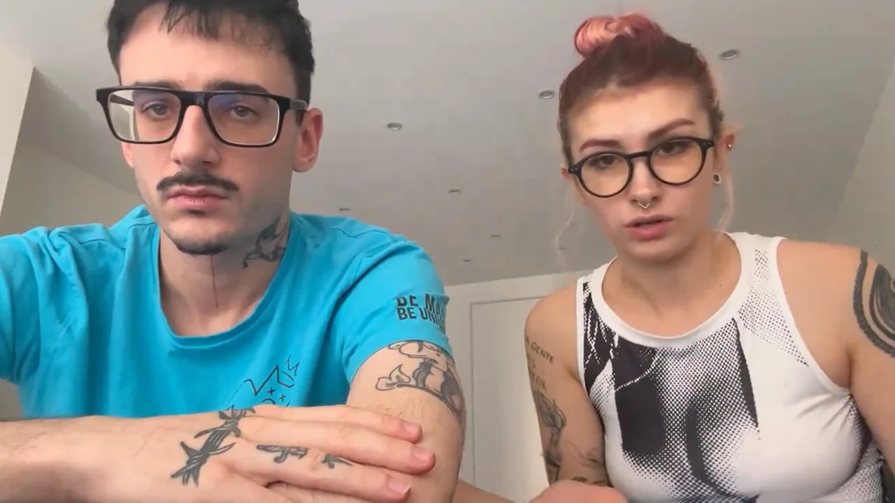 Novia Rickyedit Ricky Edit y Laly explican por qué no han denunciado el abuso: