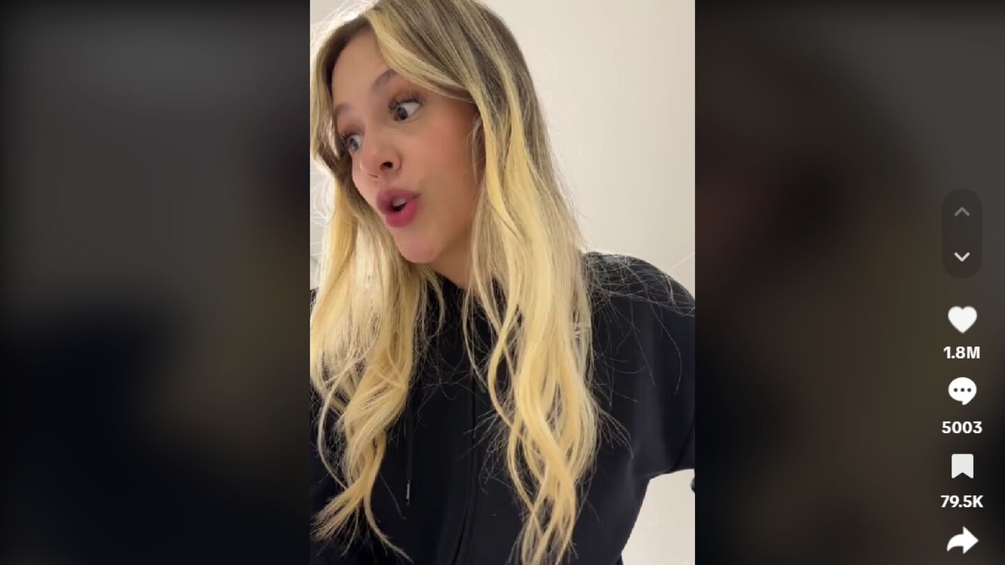 Pantallazo del tiktok de @alejandraurreaa