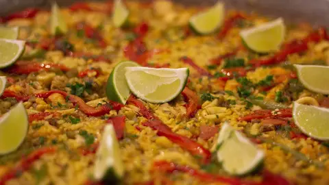 Paella. Paella.